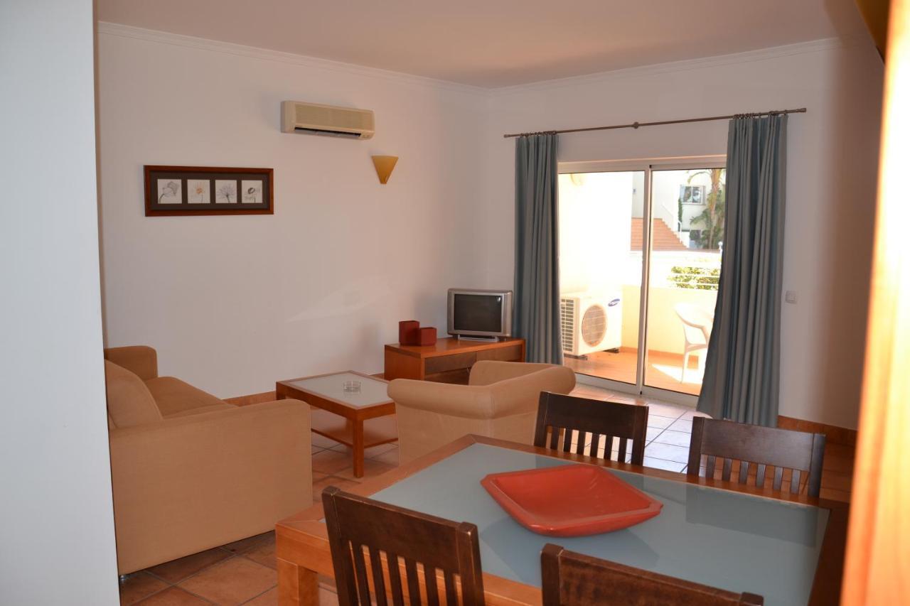 Bel Appartement Au Bord De La Mer De Porto De Mos Lagos Exteriör bild