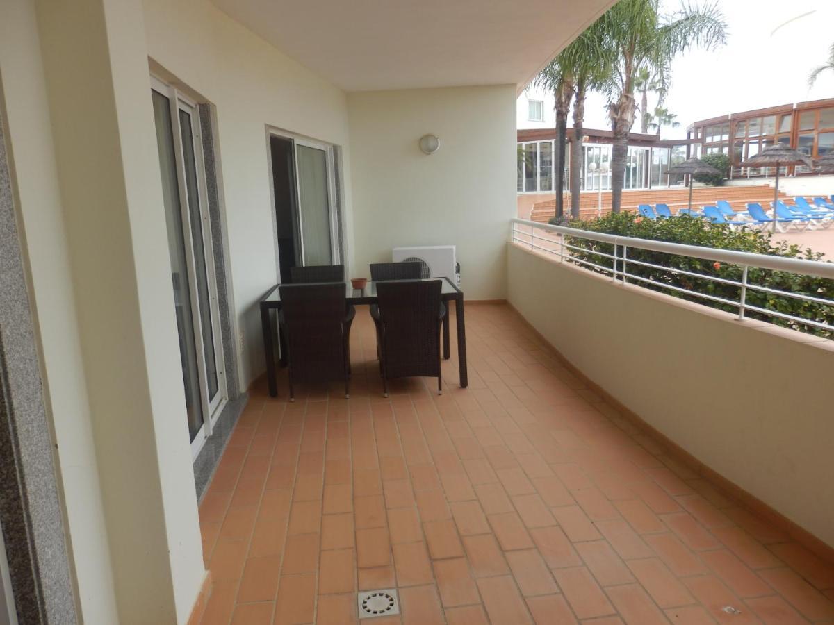 Bel Appartement Au Bord De La Mer De Porto De Mos Lagos Exteriör bild