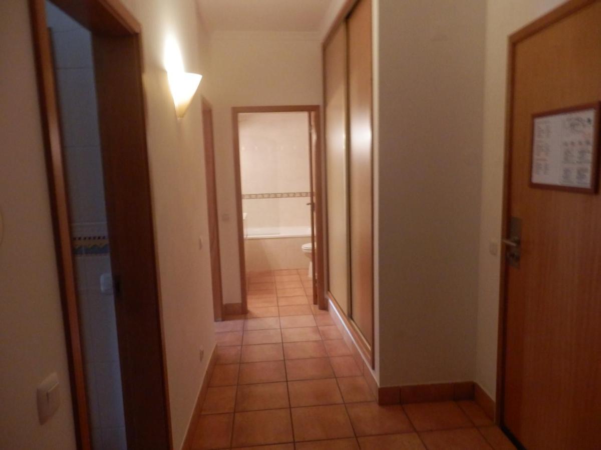 Bel Appartement Au Bord De La Mer De Porto De Mos Lagos Exteriör bild