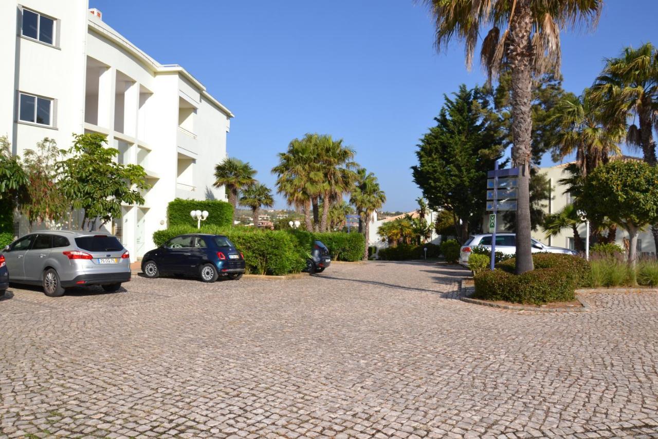 Bel Appartement Au Bord De La Mer De Porto De Mos Lagos Exteriör bild